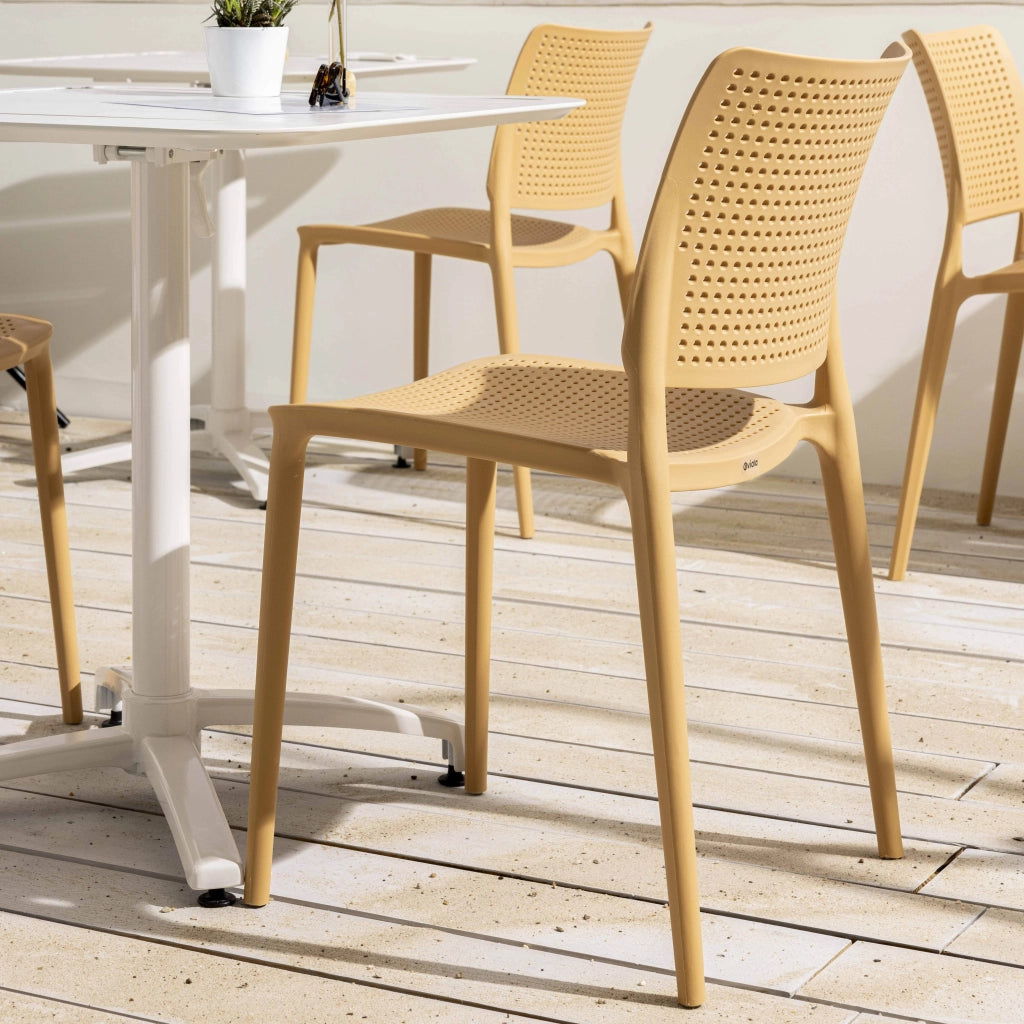 Oviala - Sedia da giardino miele
