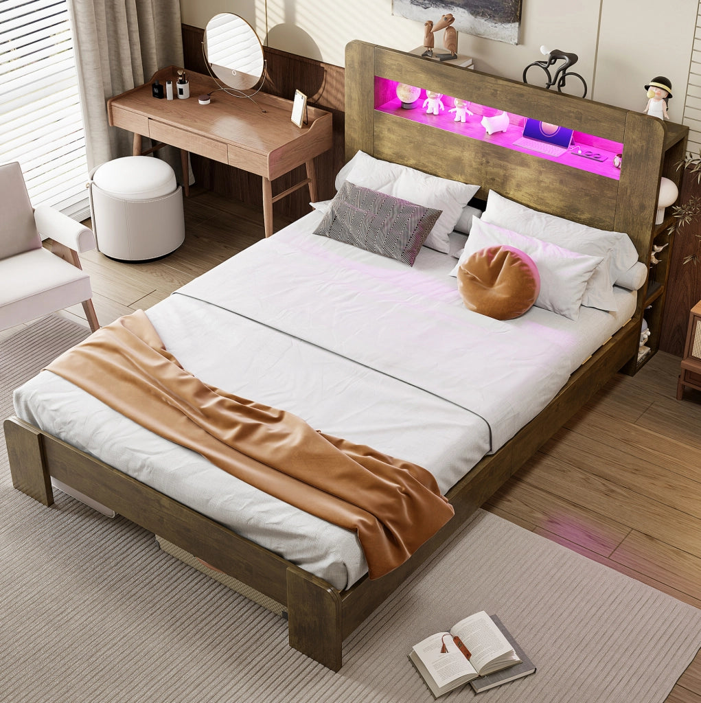 Letto 140x200 cm con testiera contenitore, LED e prese in legno, compensato e MDF