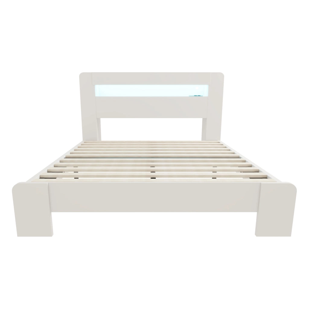 Letto matrimoniale bianco 140x200 cm con testiera contenitore; LED e prese integrate