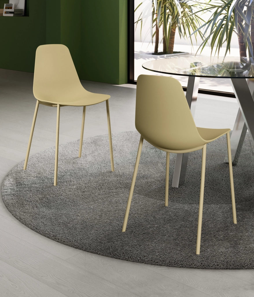 Sedia Frida Design Moderno in Polipropilene con Gambe in Metallo - Seduta Ergonomica per Arredo Interni Casa Ufficio - Colore Giallo