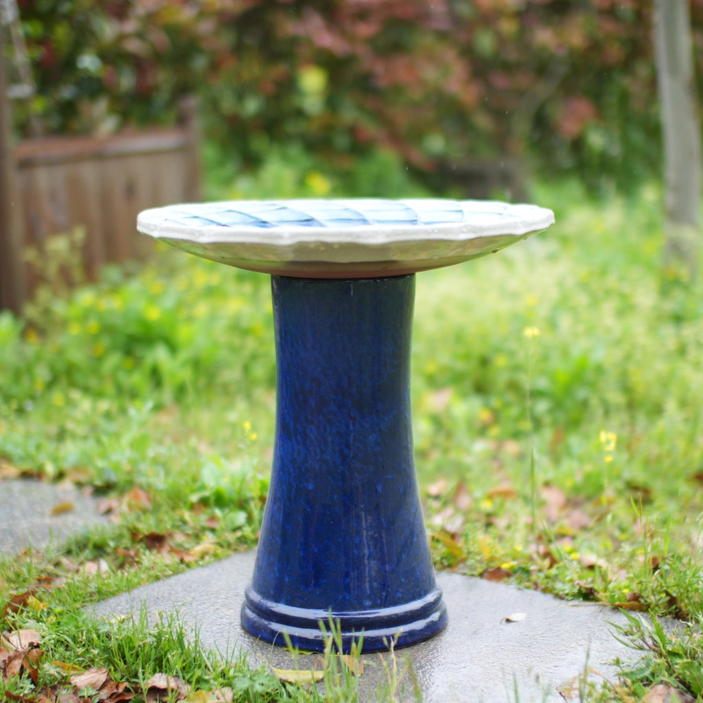 Bersaglio in ceramica smaltata blu e bianco Ø 43 cm, altezza 45 cm, per uccelli da giardino, balcone e terrazza