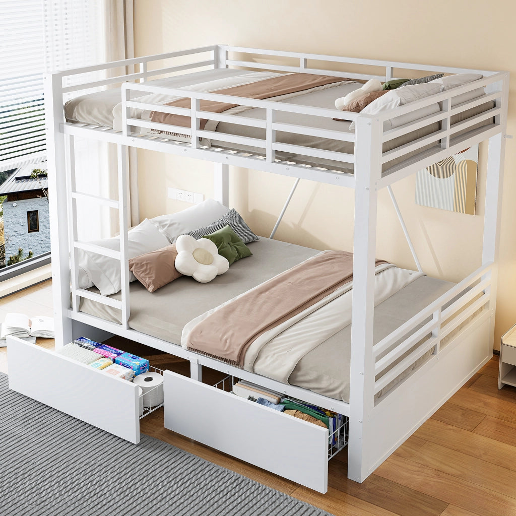 Letto a castello in metallo 140x200 cm con cassetti; scala e sponde; bianco