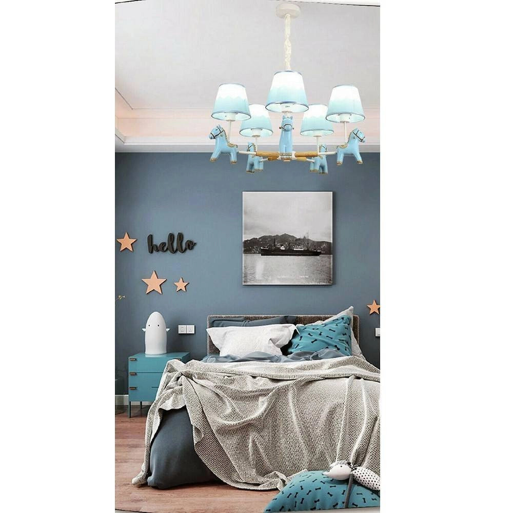 Trade Shop - Lampadario Per Cameretta A Sospensione Cavallo In Resina 5 Portalampada E27 A45 -