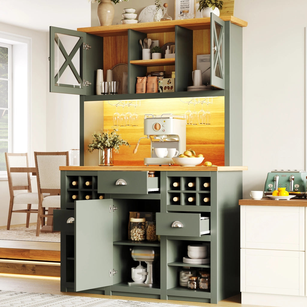 Mobile colonna da cucina con ripiani regolabili; LED; prese AC e USB; portabottiglie; verde antico 120 × 45 × 188 cm