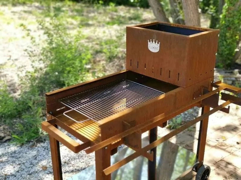 Barbecue a carbone e a legna Clementi Flipper griglia 45x50 cm