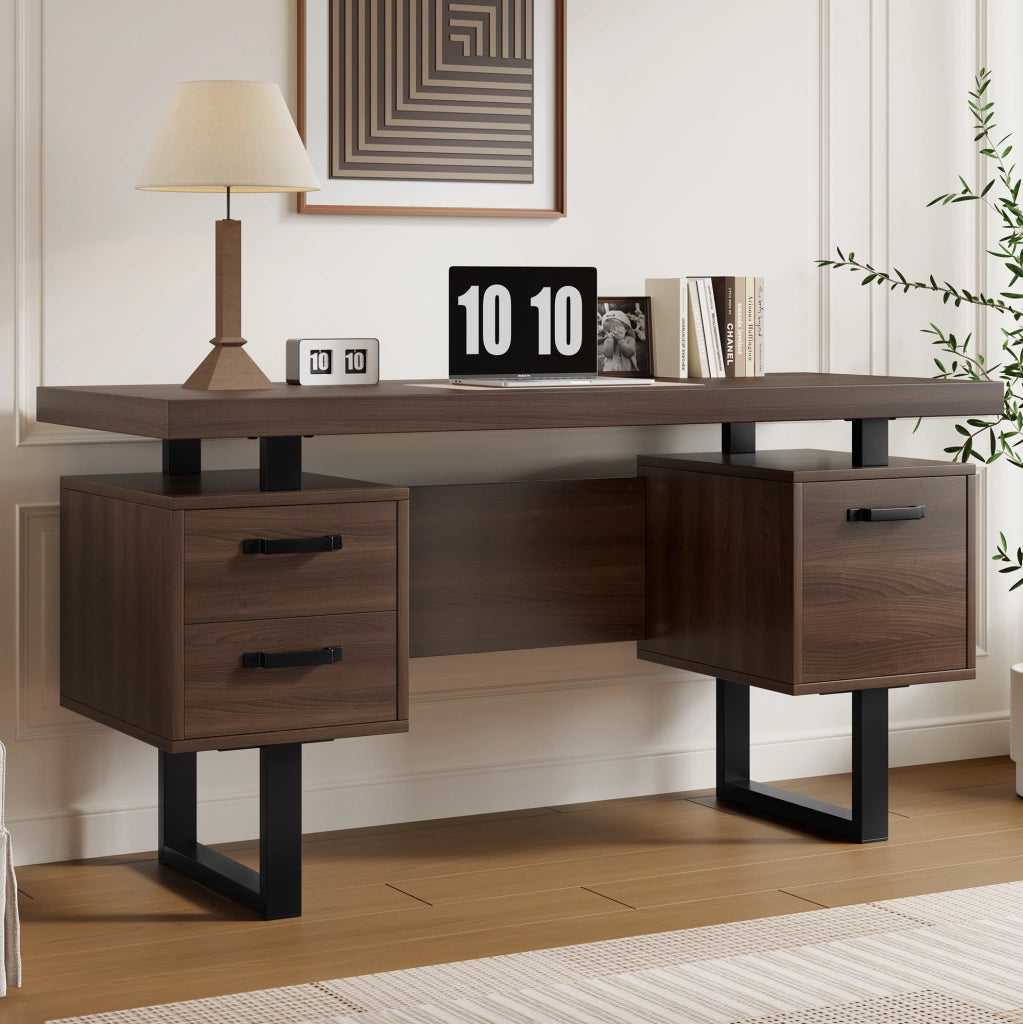 Scrivania da ufficio 135x54 cm con 2 cassetti e vano portadocumenti; MDF marrone