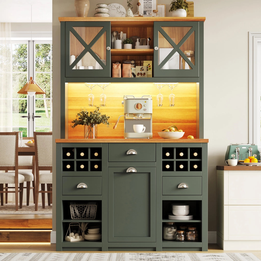 Mobile colonna da cucina con ripiani regolabili; LED; prese AC e USB; portabottiglie; verde antico 120 × 45 × 188 cm