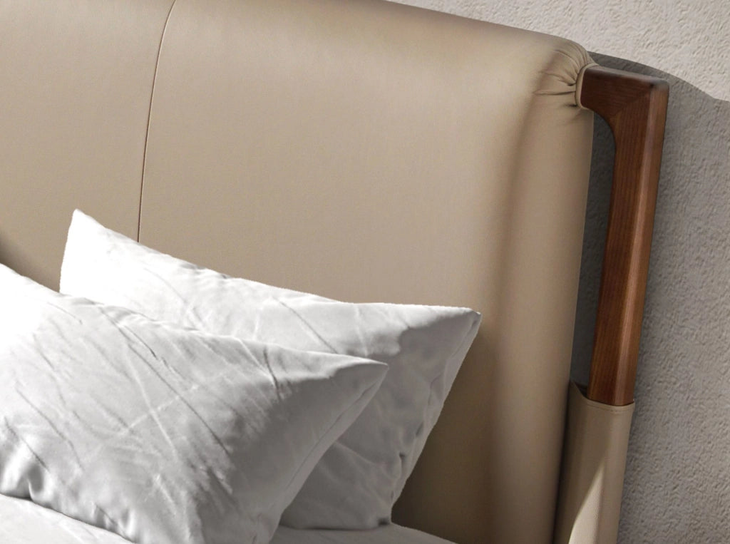 Letto in similpelle color visone