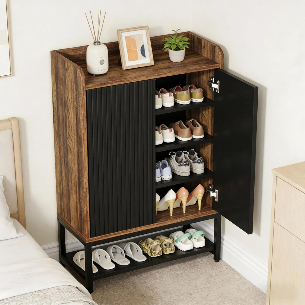 Scarpiera salvaspazio da ingresso con 5 ripiani e ante a pressione 73x35x105,5 cm nero e marrone rustico