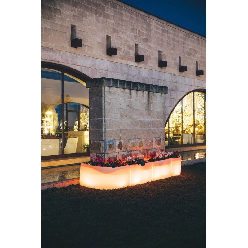 Vaso Fioriera luminosa angolare moderna di design 160x35 H50 in polimero resistente con LED multicolor per interno ed esterno - Made in Italy