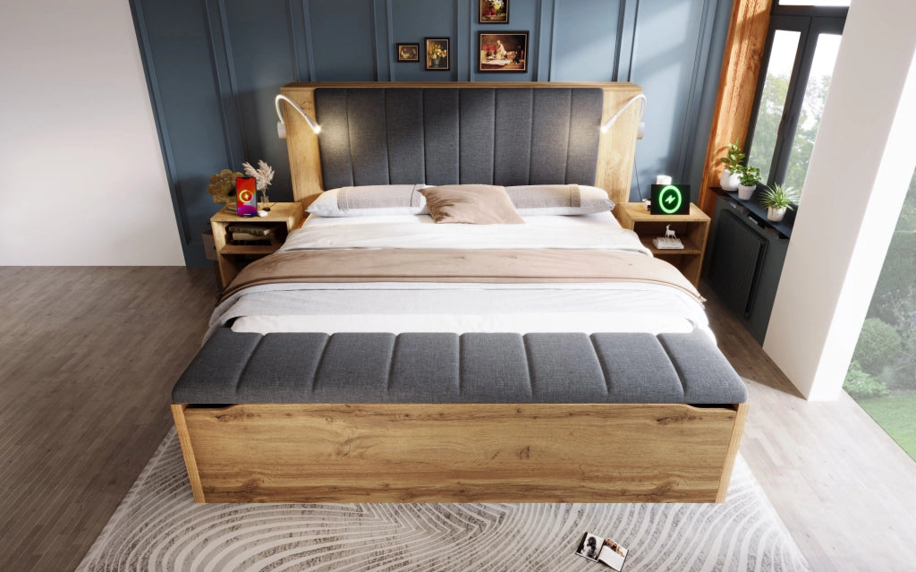 Letto matrimoniale 160x200 cm in legno con testiera reclinabile in lino, comodini, panca contenitore e lampade da lettura USB, colore rovere