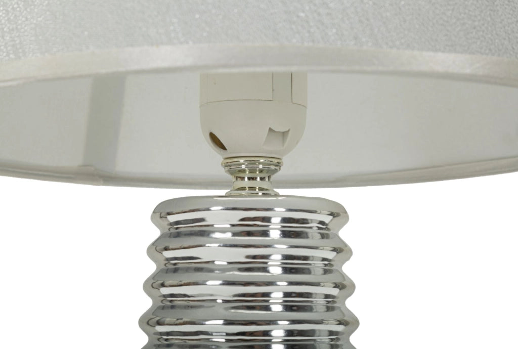 Lampada da Tavolo Candela Ø25x41 cm in Ceramica e Ferro e Tessuto Bianco e Argento