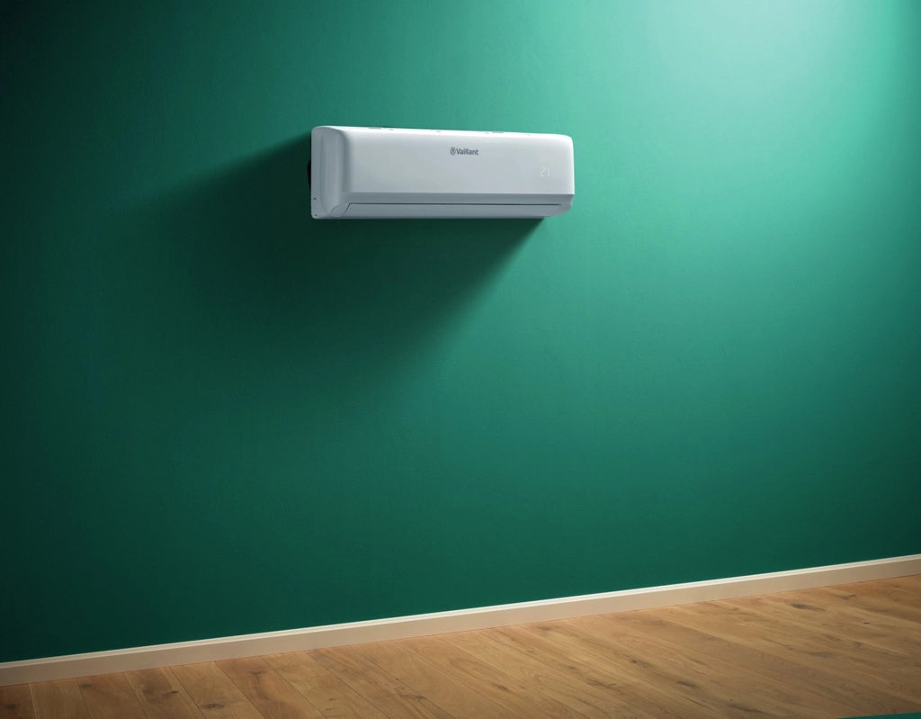 Climatizzatore Condizionatore Vaillant Trial Split Inverter serie CLIMAVAIR PRO 9+9+12 con VAM1-070A3NO R-32 Wi-Fi Integrato 9000+9000+12000