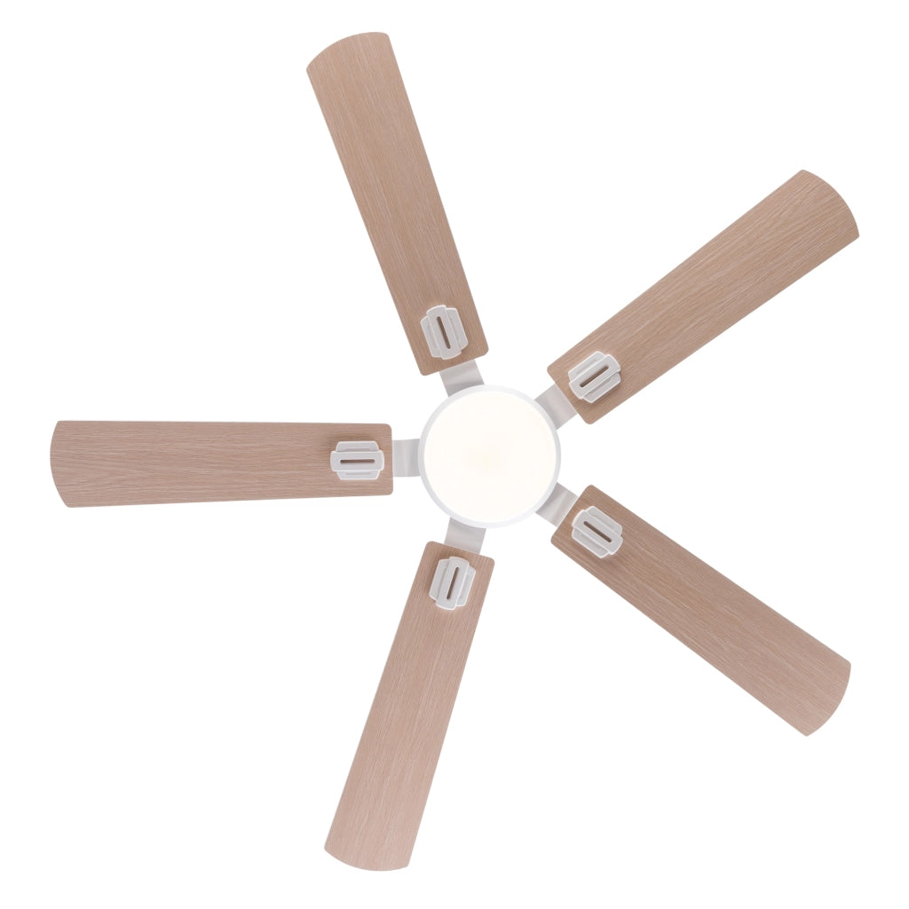 Ventilatore da soffitto con luce LED dimmerabile; telecomando e finitura bianca e rovere chiaro