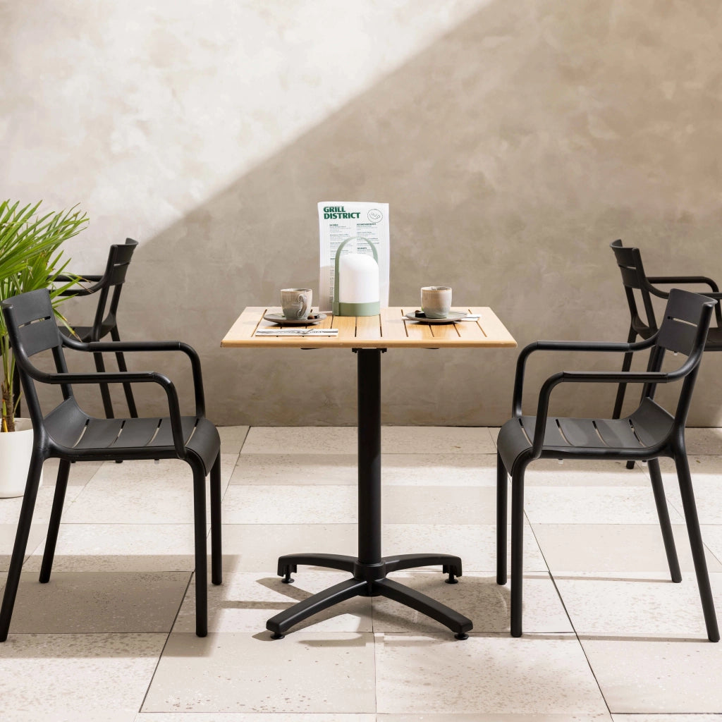 Oviala - Set di 4 poltrone da giardino in plastica nera