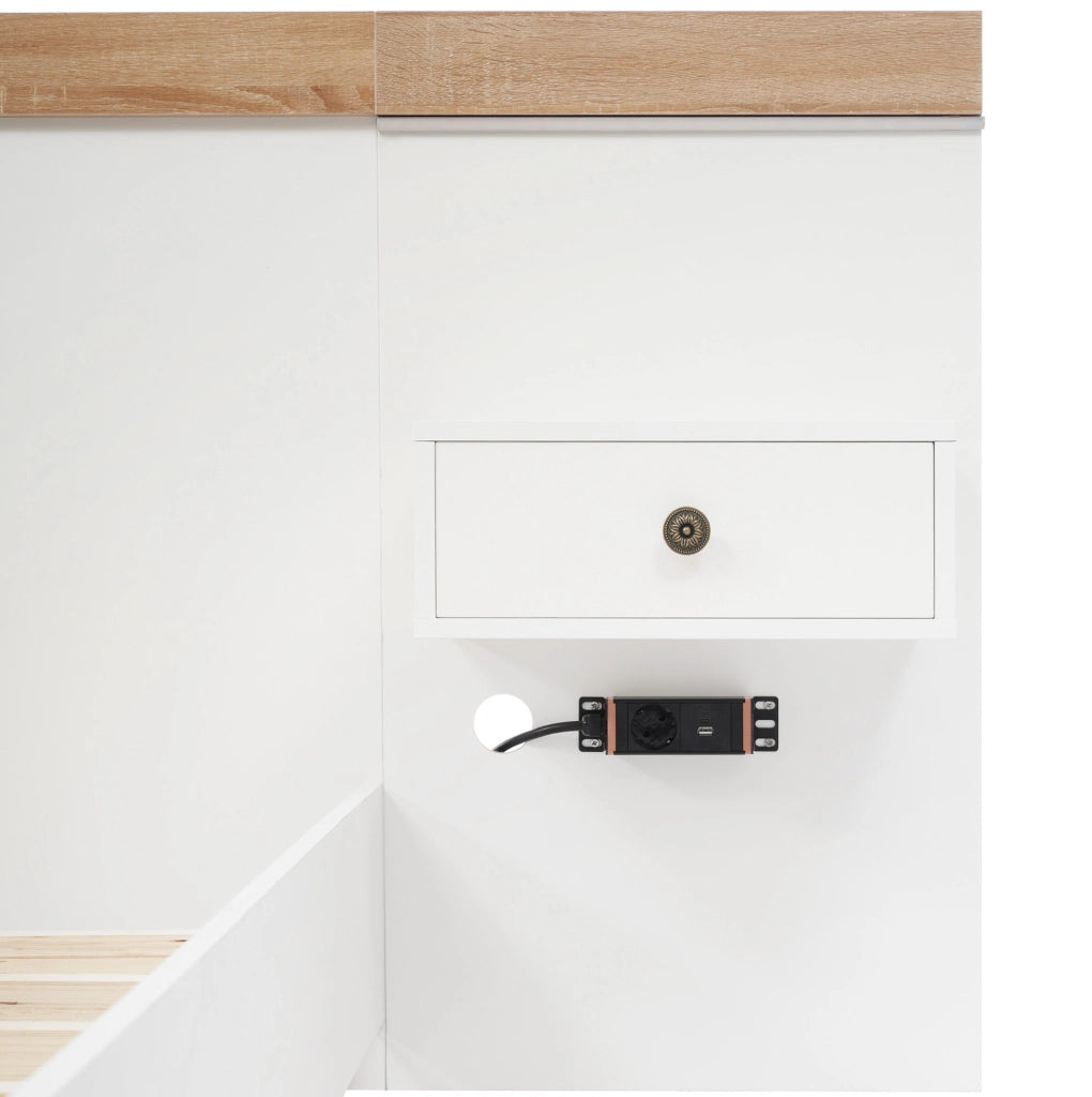 Letto 180x200 cm con 2 comodini LED, USB e USB-C in rovere Sonoma e bianco