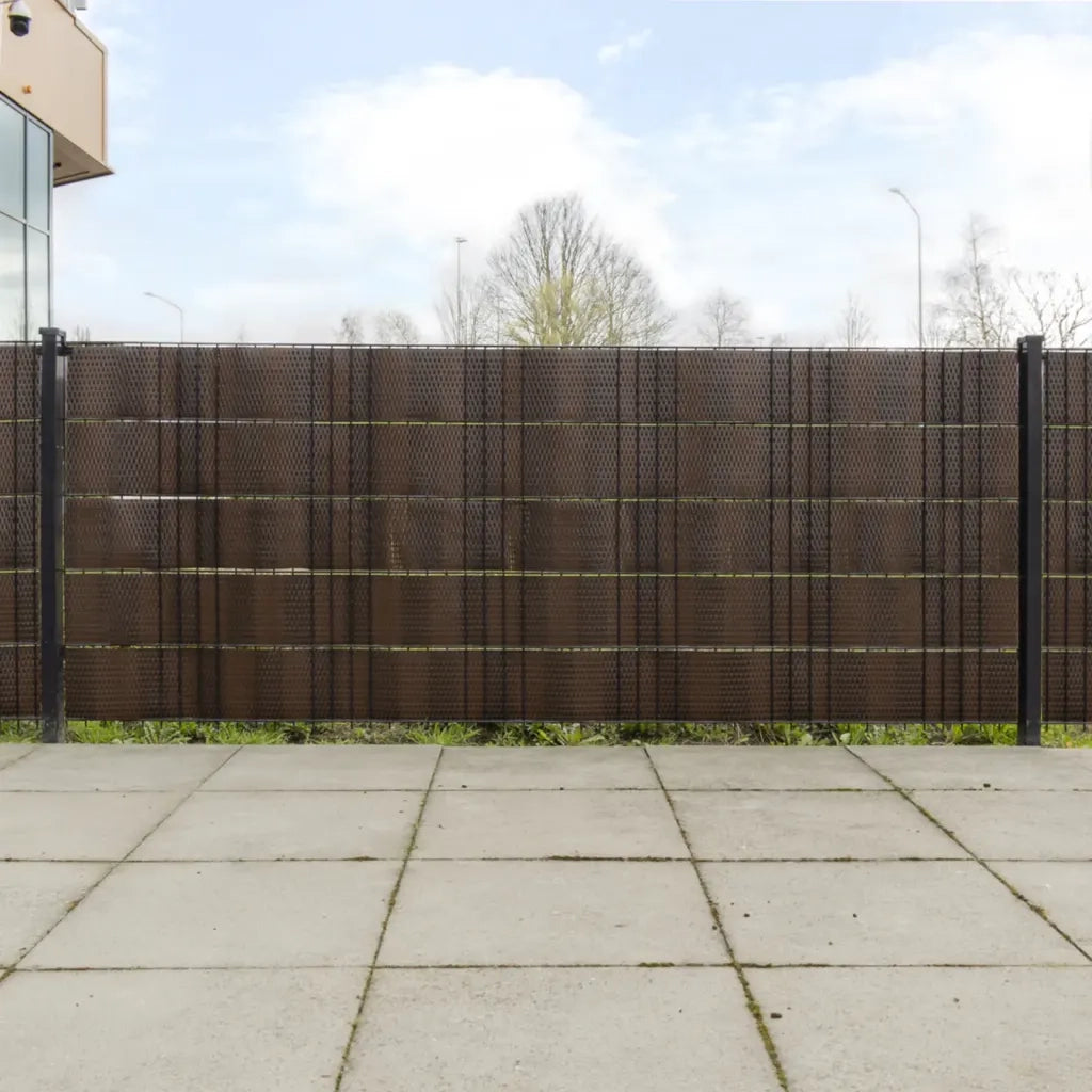 Schermi da Balcone 10 pz | Paravento Marrone e Nero 255x19 cm in Polyrattan