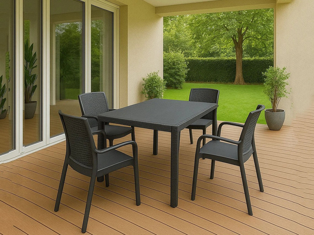 Set salotto da esterno Sover, Salottino outdoor e indoor, Tavolo rettangolare fisso con 4 sedie impilabili, Made in Italy, Antracite