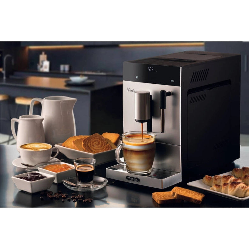 Macchina da caffè automatica 1350W 19 bar - dispositivo cappuccino - display LED - Silver