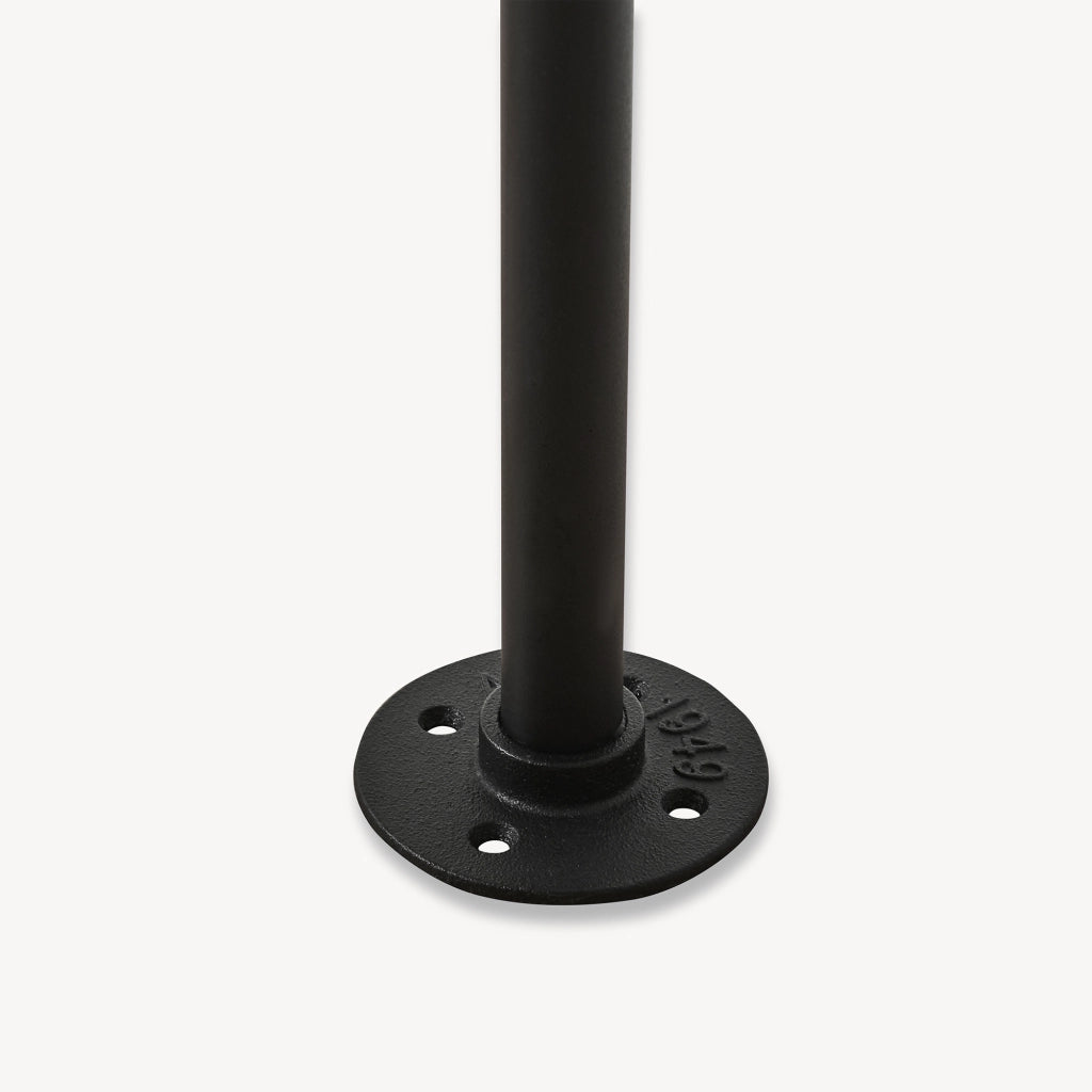 Stand Appendiabiti Kenävatka da Parete in Acciaio con Barra Porta Abiti 222x296x31 cm - Nero [en.casa]
