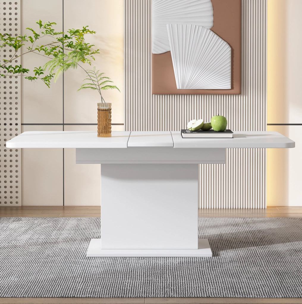 Set da pranzo con tavolo allungabile e 4 sedie