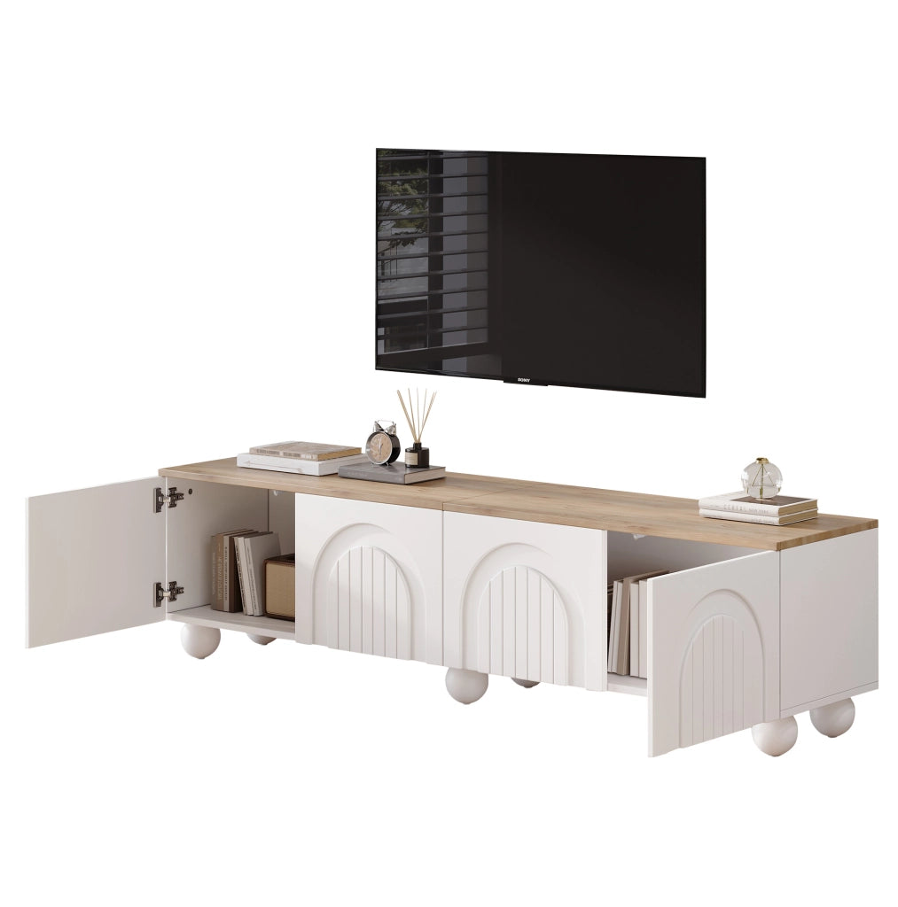 Mobile TV 180x40x45 cm con 4 ante, gambe metalliche a sfera, MDF bianco e legno, supporto per TV fino a 80 pollici