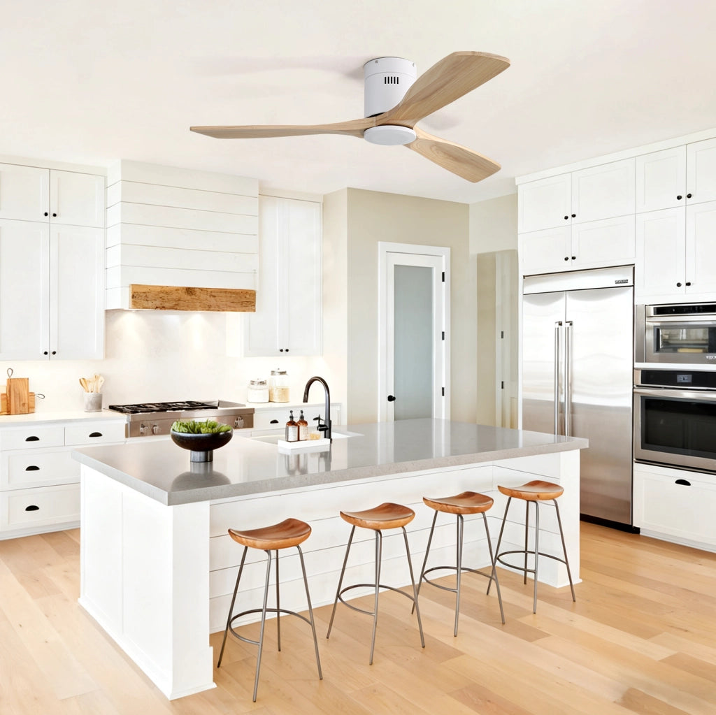 Ventilatore da soffitto 132 cm bianco in metallo e legno con telecomando