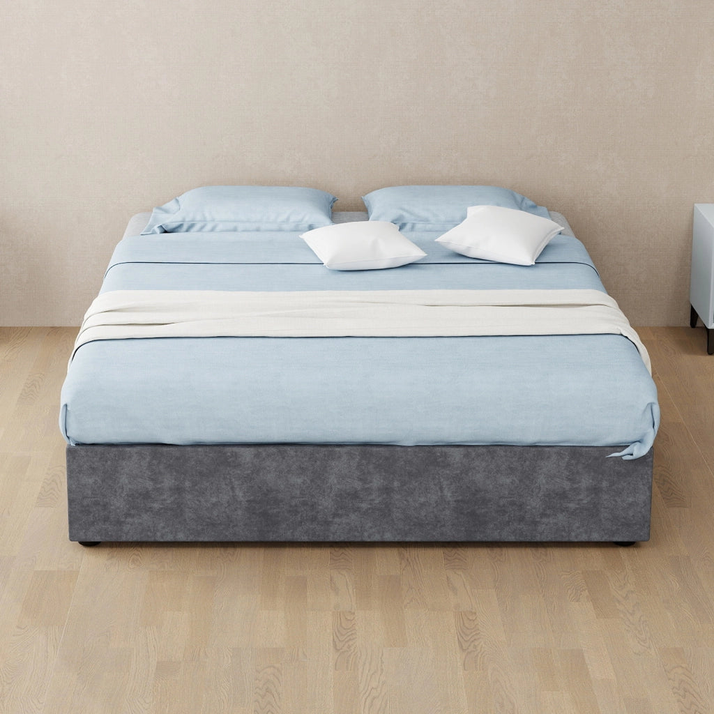 Letto per adulti 140x200 cm con testiera imbottita e vano contenitore a sollevamento; tessuto grigio