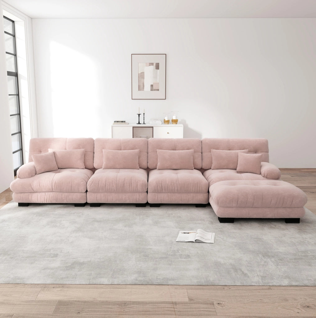 Divano modulare angolare in ciniglia rosa con pouf mobili e cuscini