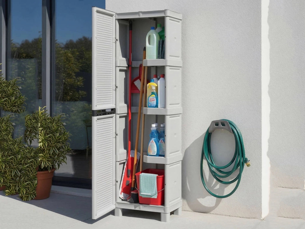 Armadio portascope da esterno o Achae, Mobile a 1 anta e 3 ripiani in polipropilene, 100% Made in Italy, cm 50x39h172, colore Grigio chiaro