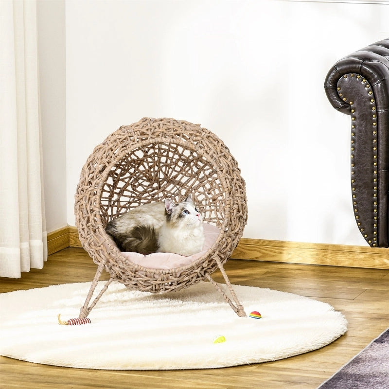 Cuccia per gatti rialzata in rattan sintetico marrone con cuscino morbido e struttura stabile