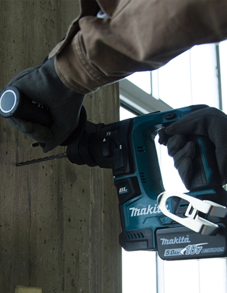 MAKITA Kit MK309RTJ (DHR171 + DHP484 + DGA504 + 2 x 5,0 Ah + DC18RC + MAKPAC 2 + 2 x MAKPAC 3)