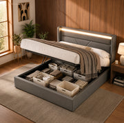 Letto contenitore imbottito 140x200 cm grigio in PU con LED e telecomando
