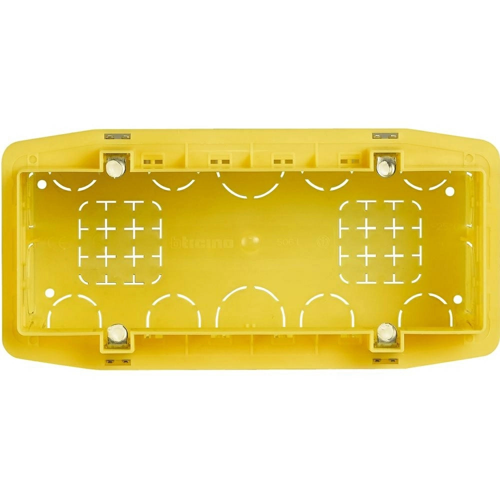 SCATOLA INCASSO A 7/6 POSTI IN LINEA - BTICINO