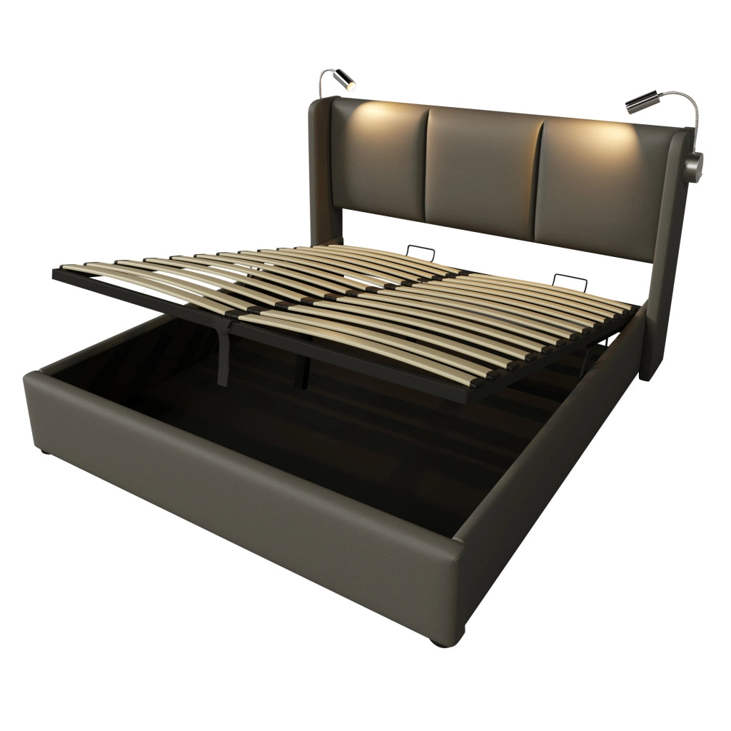 Letto contenitore matrimoniale 160x200 cm grigio in similpelle con vano sotto la rete; lampade da lettura; materasso incluso