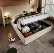 Letto matrimoniale imbottito 160x200 cm con contenitore, comodino integrato, lampada da lettura con funzione di ricarica USB Type-C, struttura in legno massello e metallo, beige