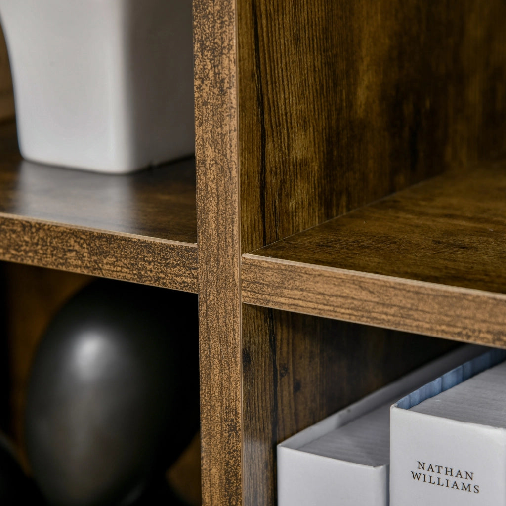 Libreria a 3 Livelli con 6 Cubi ¨C Xylo ¨C Legno Marrone Rustico 65,5x30x97,5 cm