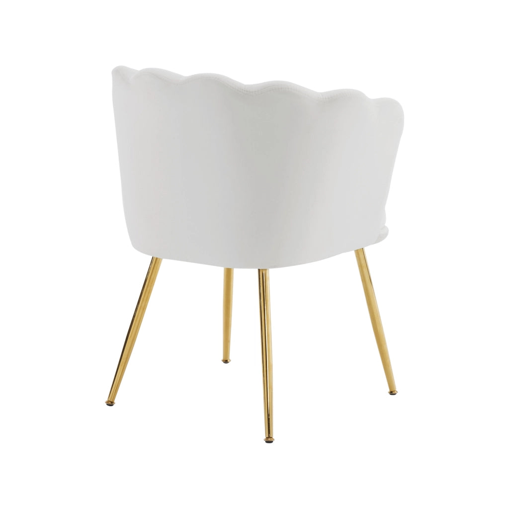 Poltrona con schienale a petalo in velluto beige