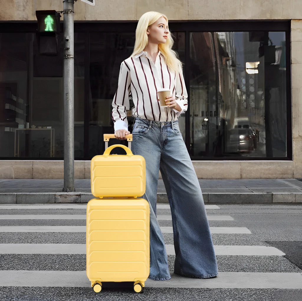 Set valigia 19" e beauty case 14" in ABS giallo con serratura a combinazione