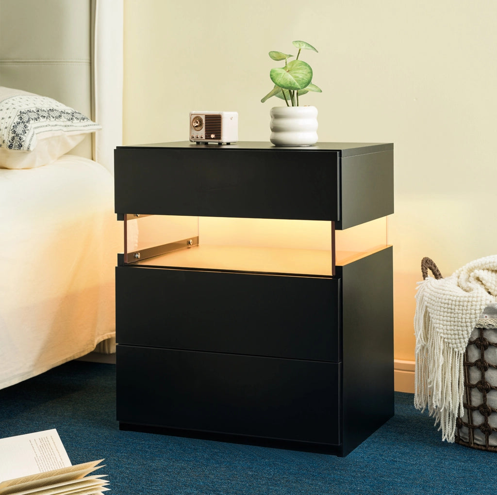 Comodino con LED RGB e 3 cassetti in legno ingegnerizzato nero