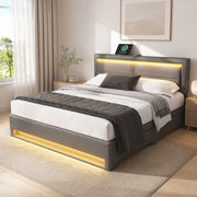 Letto imbottito 140x200 cm in PU grigio con USB; LED e 4 cassetti