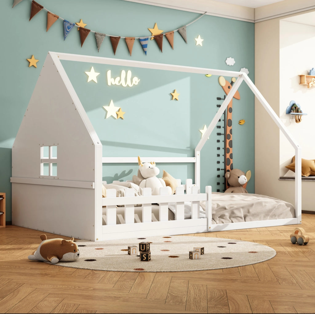 Letto per bambini a casetta 140x200 cm bianco in pino