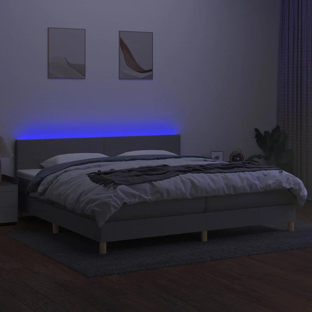 Letto a Molle Materasso e LED Grigio Chiaro 200x200 cm Tessuto 3133581