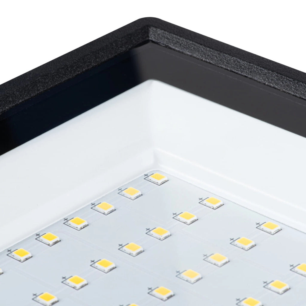 Faro LED GRUN 50W 4500lm 4000K IP65 nero Miledo 31393