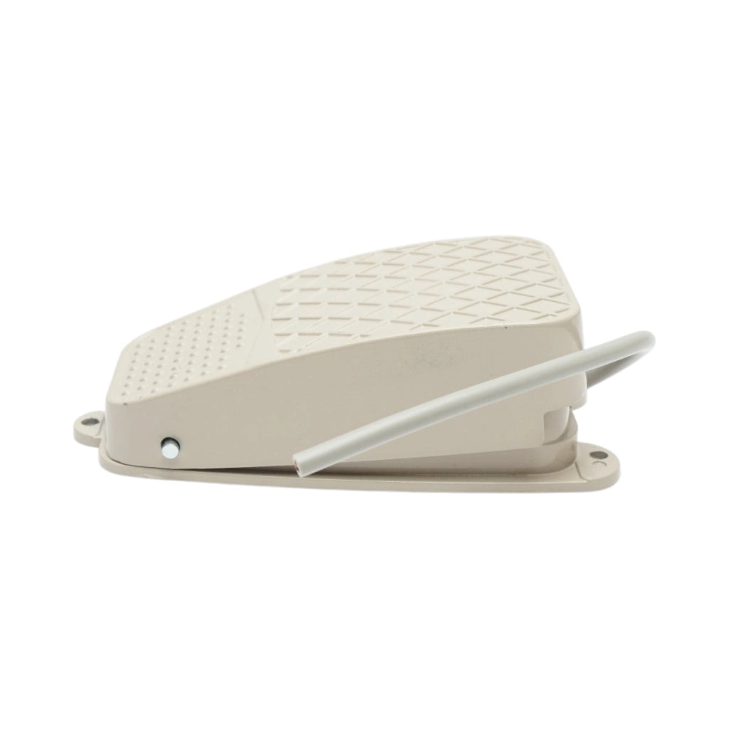 Pedale di comando con contatto elettrico – 250V / 5A Breckner Germany